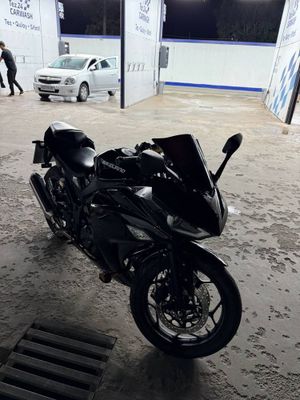 Moto 200 kub 1800$