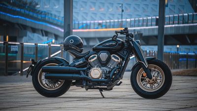 Benda NAPOLION BOOB 500 mototsikl