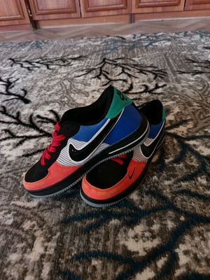 Nike Air Krasofka, brend