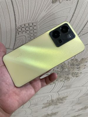 Vivo Y35 Yaxshi holatda 4+4/64gb