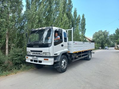 Исузу сотилади 10 тонналик холати зор 150 талик газ балон 4 та Япон
