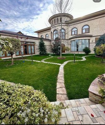 Продаётся шикарный дом 22-соток. Центр Луначарского.