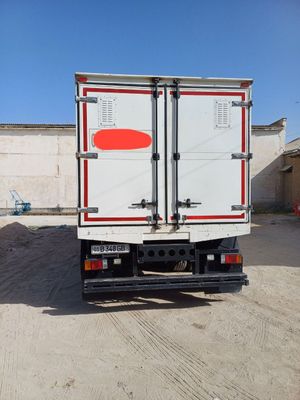 Isuzu 10tonnalik