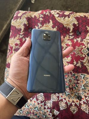 huawey mate 20 pro pamit 8.128g holati yahwi oqip tel qlila