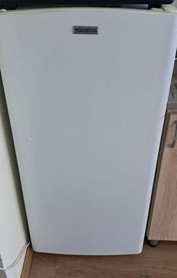 Roison Wg холодильник состояние хорошее