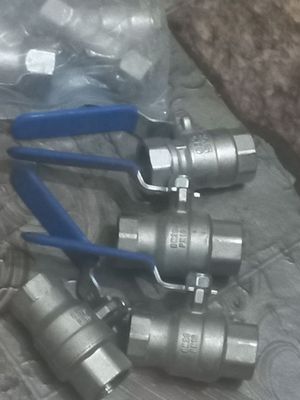 Продам краны новые