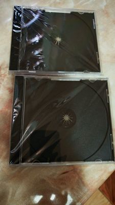 Контейнеры для аудио CD дисков.
