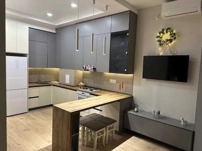 Tiara Residence премиум Площадь: 50 Евро Инха институт;