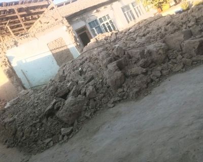 ushbu tuproq sotiladi 300 ming narx kelishiladi