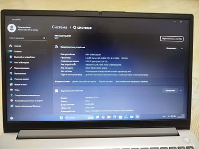 Lenovo Windows 11 pro xotira 4/256 ekran 1366*768