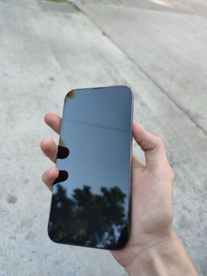 Iphone 13 Pro Max в хорошеем состаянии