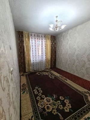 1 xona 2 xona qilingan 3 etaj kvartira sotiladi