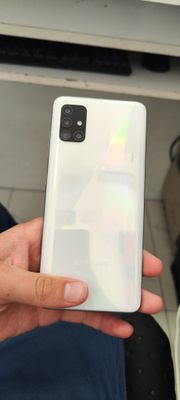 Samsung A51. Juda arzon