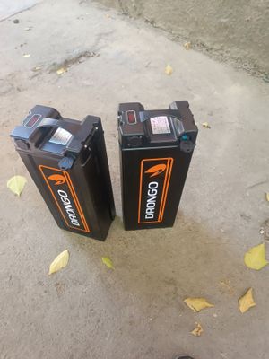 Продаю акумулятора на монстер 2 шт 60v 28,6ah новые .