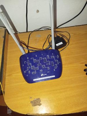 продаётся wi-fi роутер tp-link