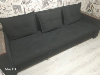 Продаётся диван новый