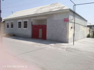 Ховли уй сотилади 4.5 сотик 80$ минг