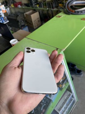 Iphone 11 pro sotiladi