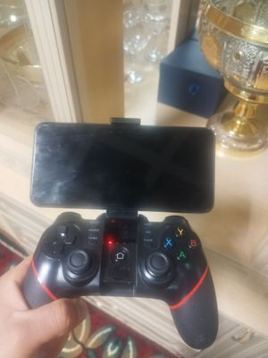 Bluetooth gamepad android ios uchun