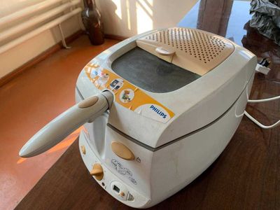 Фритюрница Philips