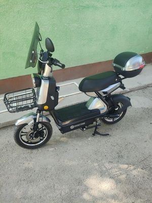 skuter sotiladi 5 akkumulyator