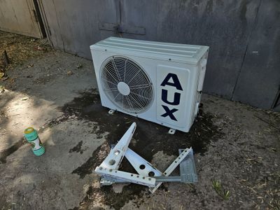 Продаётся кондиционер AUX 12 рабочий