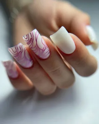 Услуги маникюра и обучение