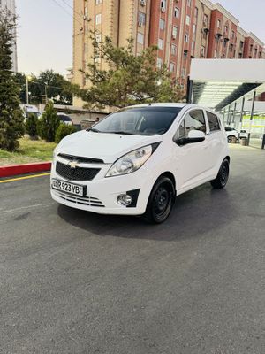 Spark srochna sotiladi