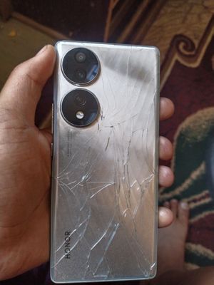 HONOR 70 sotiladi