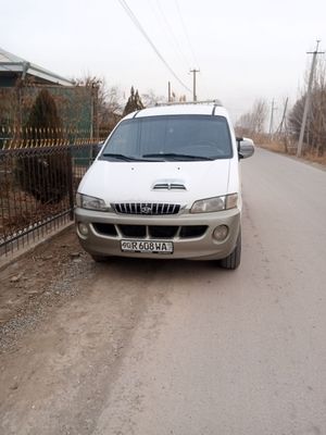 Hyundai starex mator 2.7 prabek 300 ming yili 1999 moshina xolati a'lo