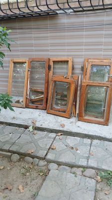 Рамы деревянные б/у