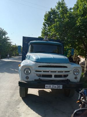 Zil 130 Bartavoy sotiladi