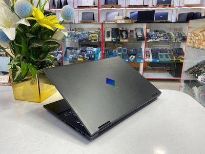 Hp OMEN gaming dasturlash sohalari uchun juda qoʻl keladi