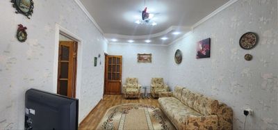 Юнусобод 11кв метро Мегапланет 2комнатная только семейный место супер