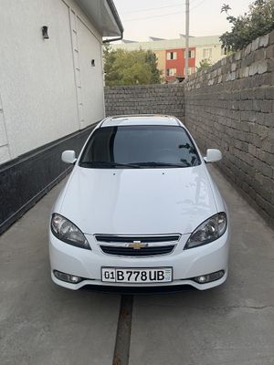 Срочно Жентра 3 поз - АТ