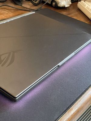Asus rog strix g18 i9 rtx 4070 ddr5 64gb