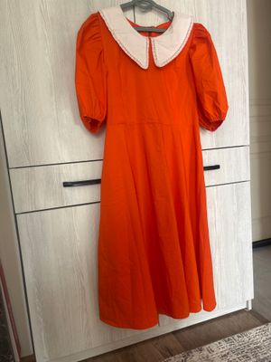 Женский платья