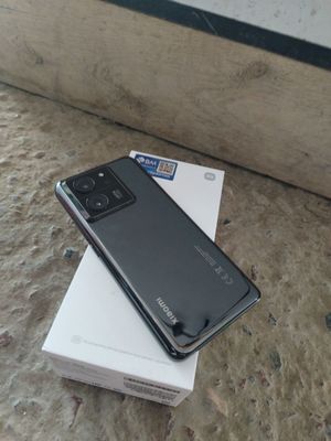 Xiaomi 13T 5g памят 8/256гига