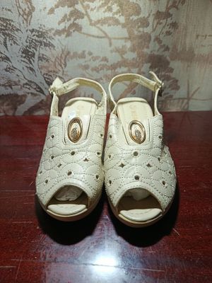 Новые басаножки женские.