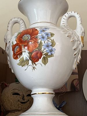 Продам вазу фарфор