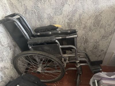 tekinga muxtoj odamga bervoramz