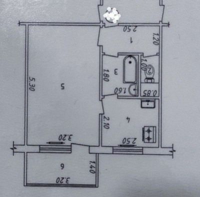 1/3/4 Ялангач тенисные корты.33м². Не торец. Балкон 1.5×3. Без ремонта