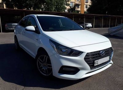 HYUNDAI ACCENT 2020yil 38000yurgan,kraska toza ideal holati,navarotbor
