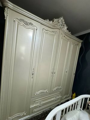 Продам мебель комплект спальня