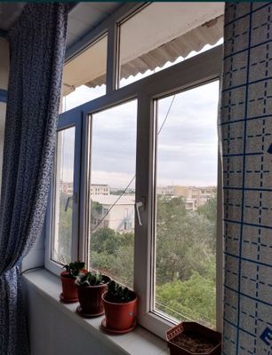 Пластиковые окна б/у 2шт.