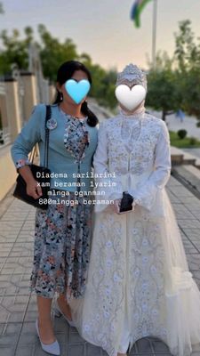 ansambl sari diademasini xam beraman