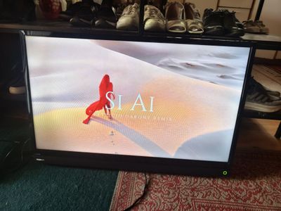 Toshiba 32 + mi box 4k