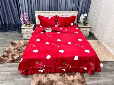 Momiq komplekt qiwki
