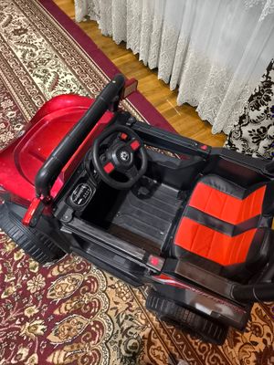 Elekromobil bolalar moshina oʻyinchogʻi