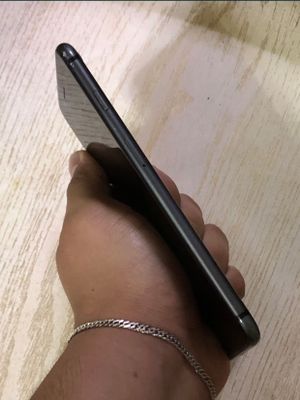 Iphone 8+ 64 idial Xama joyi radnoy telga javop